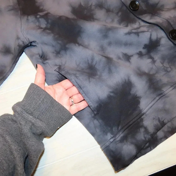 Buy 1 sweater Get 2 free! Wild Collective Women's Cincy Bengals Tie Dye Cardigan - Picture 12 of 12